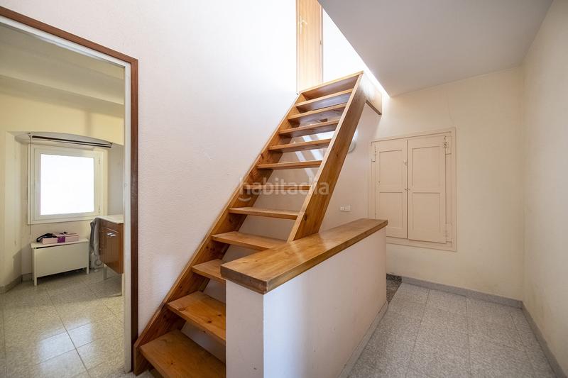 Foto 9583017a-f424-451d-abaf-1850bd300204. Casa aparellada amb calefacció a Banyoles