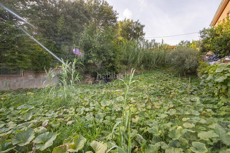 Foto bdfd713b-4174-4dc9-94a3-143f1b7b0a3c. Terrain résidentiel dans Banyoles
