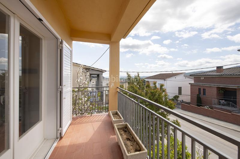 Foto 2106c387-c774-4723-91cc-6a8ab84de276. Casa amb calefacció aparcament a Banyoles