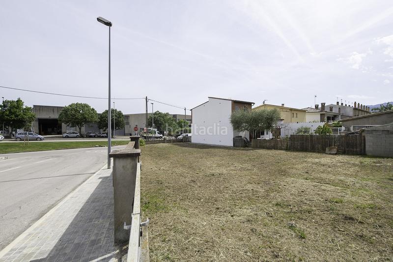 Foto e0c072c2-b25d-4600-a7a2-02129a1c6f7f. Terreny residencial a Banyoles