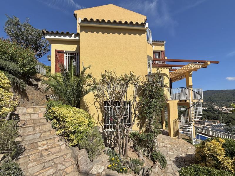 Foto 3ca5d842-27b1-4846-8f6e-131b3ab409b8. Haus mit heizung parking pool in Cabanyes-Mas Ambrós-Mas Pallí Calonge