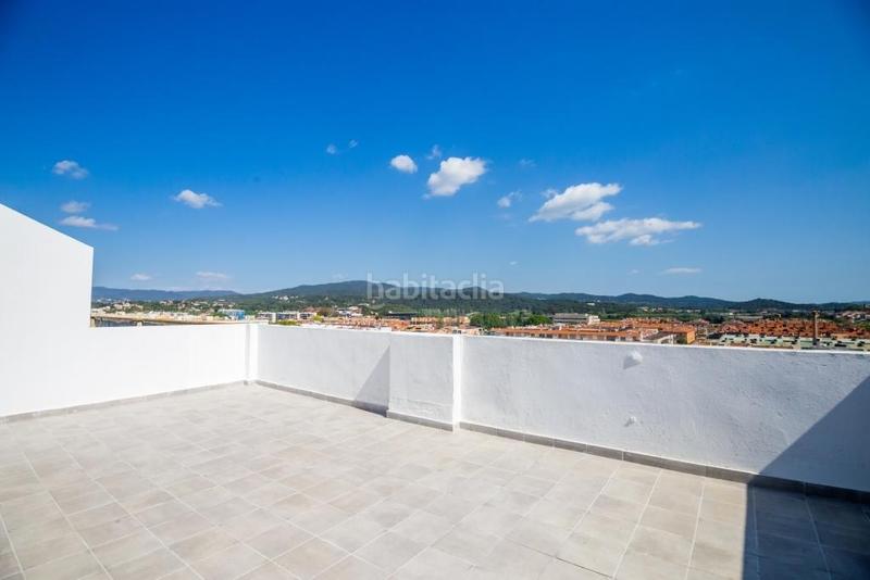 Foto b9e45152-8e01-40bf-a9c8-10a12894bf59. Penthouse with heating in Platja Gran Palamós