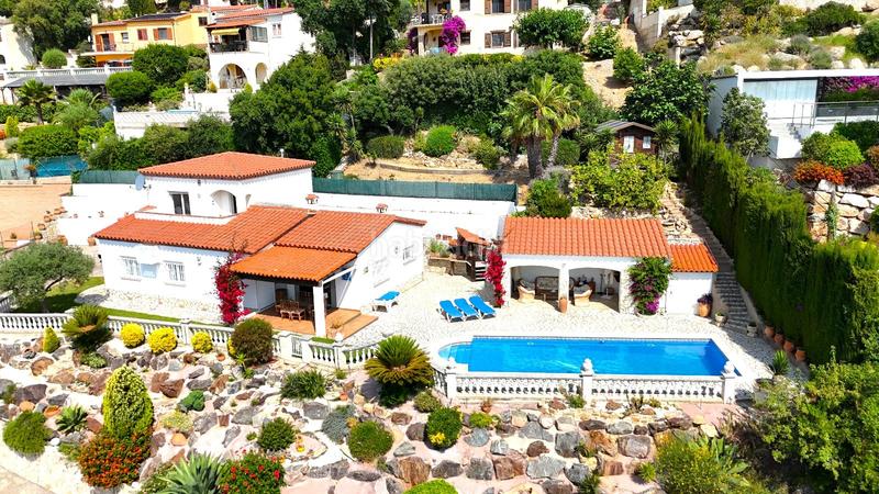 Foto b1e6c7e0-e8e6-45ed-98b2-1b6057ee037d. Haus mit heizung parking pool in Cabanyes-Mas Ambrós-Mas Pallí Calonge