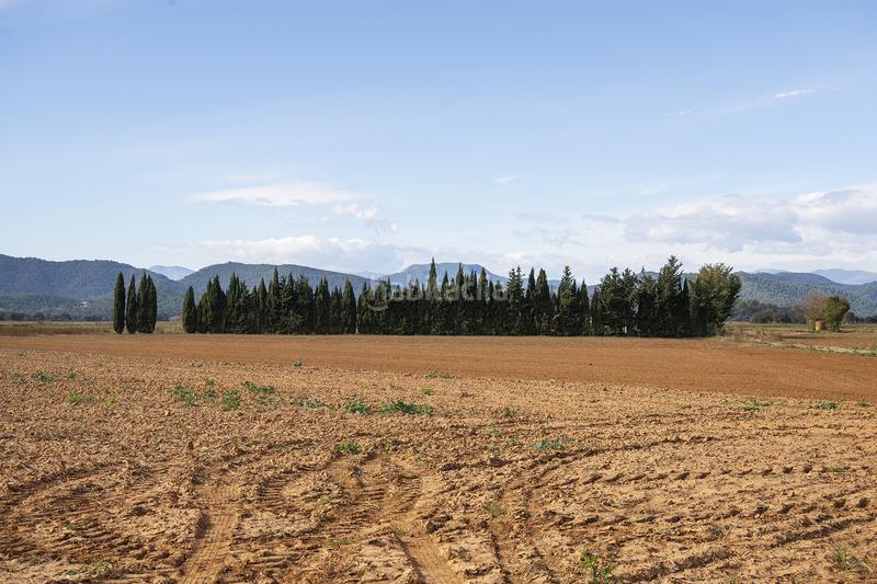 Foto 32b25e17-e475-4d95-bf53-635a708ea98c. Terreno residencial en Esponellà