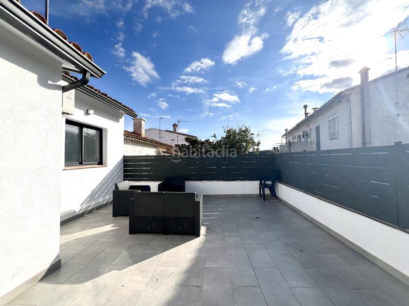 Foto e581c4d4-f0ec-4201-9d52-4fda422a4b9d. Casa adossada amb calefacció a Eixample Sant Feliu de Guíxols