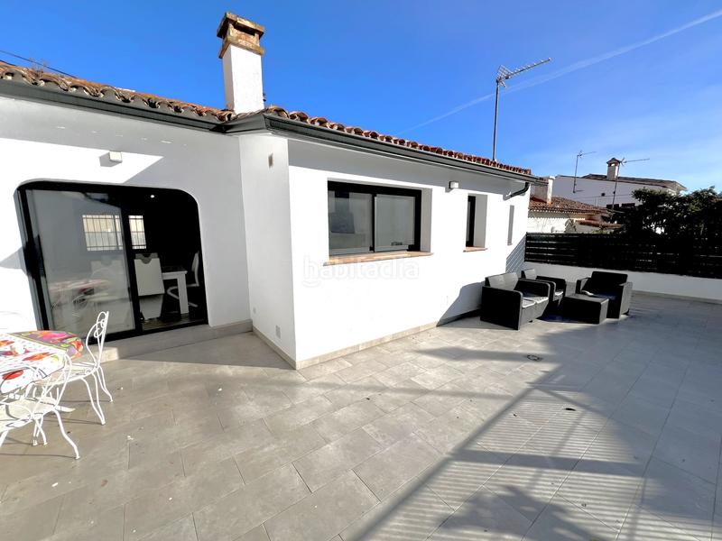 Foto 9361a6a1-dd10-44b4-b3dc-31d793bd01c6. Maison jumelée avec chauffage dans Eixample Sant Feliu de Guíxols