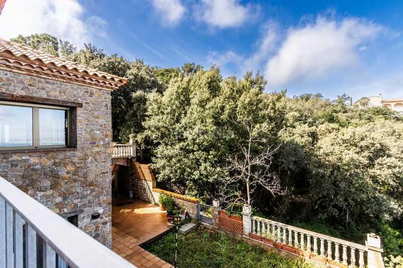 Foto ea3c8d03-7c1d-4624-bdb0-c2a99df7595d. Casa aparellada amb calefacció aparcament a Sa Riera-Sa Fontansa Begur