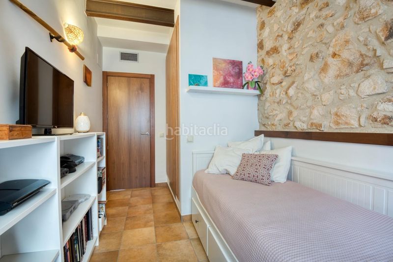 Foto f96450ba-c13f-4773-aa3d-1b618a0c7791. Casa adossada amb calefacció a Eixample Sant Feliu de Guíxols