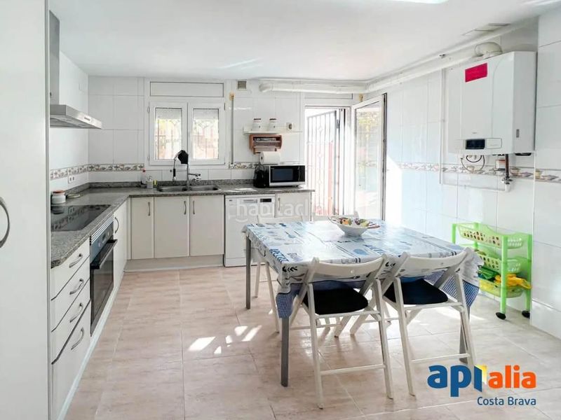 Foto 95df20f9-8491-459e-bd28-38eba4db0aaa. Piso en Eixample Sant Feliu de Guíxols