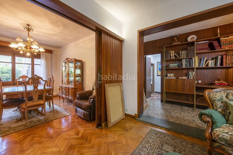 Foto f22ae3c5-8f3f-4b73-846f-2b5db9f6f710. Casa amb calefacció aparcament a Banyoles