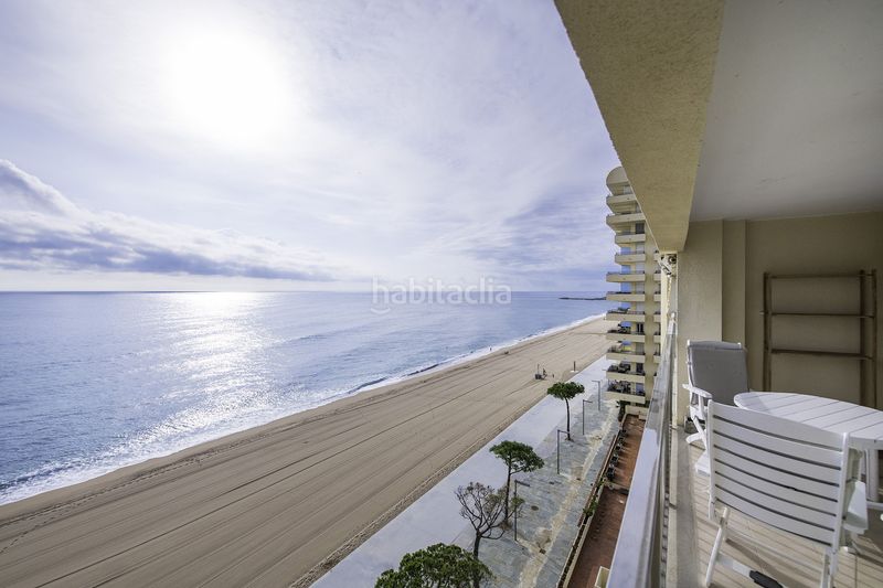 Foto dd0d1aa4-1d4e-42e1-a640-77bc2ec0a034. Pis amb aparcament a Centre-Platja Platja d´Aro