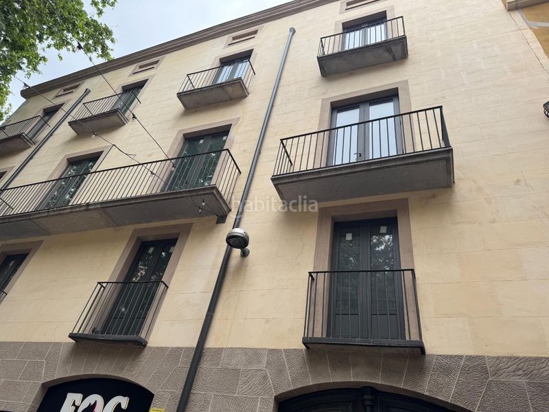 Foto a91c98c1-8df1-4287-8c94-c1565775bb9c. Edificio en Centre Figueres