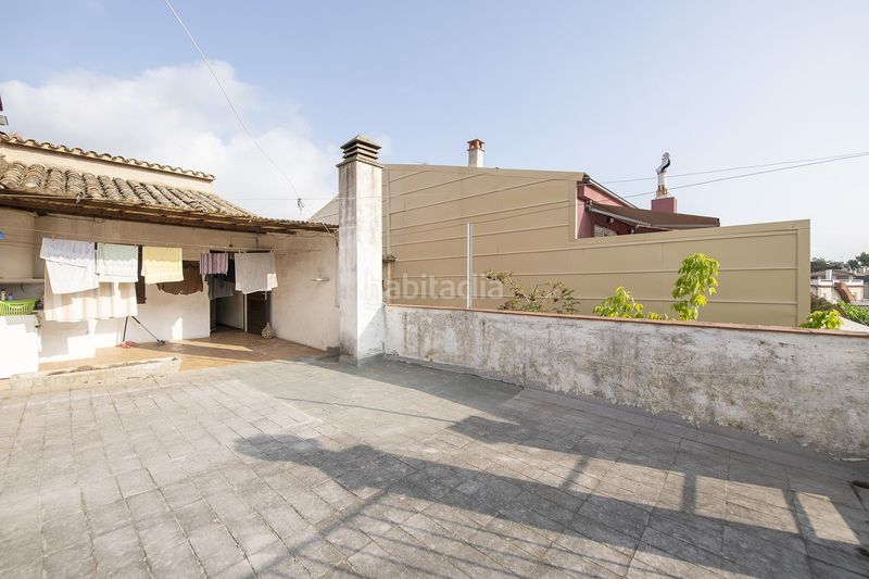 Foto 1341377a-60be-4849-9212-e013ddebb809. Casa aparellada amb calefacció a Banyoles