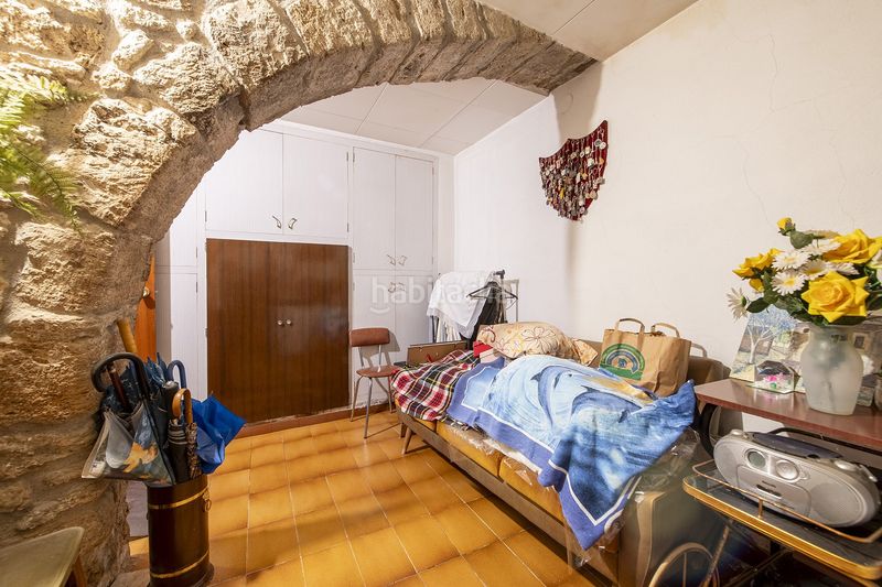 Foto 01788b28-d730-4ab1-b24e-58a84a79ba8e. Casa amb calefacció aparcament a Banyoles