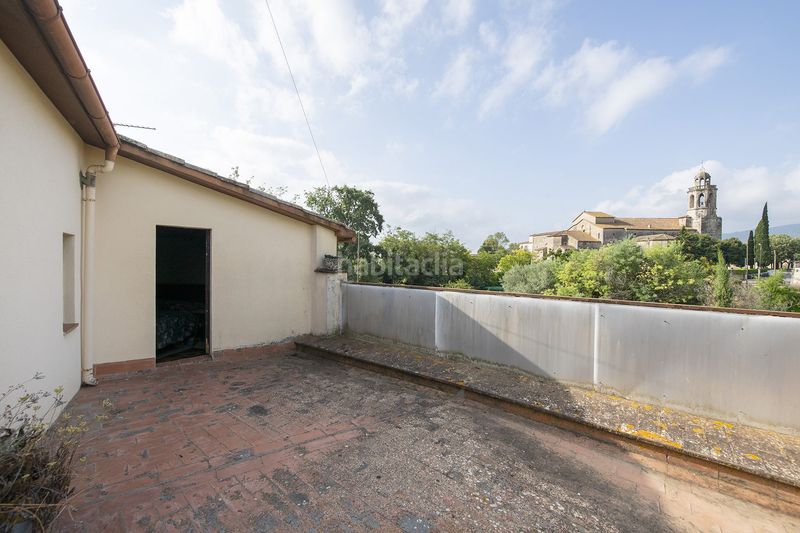 Foto e20cb077-ab95-466f-b773-1111b99d11e1. Casa amb calefacció aparcament a Banyoles