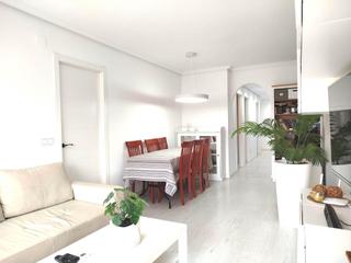 Location Appartement  Calle morera. Piso totalmente reformado en puente tocinos con ascensor!