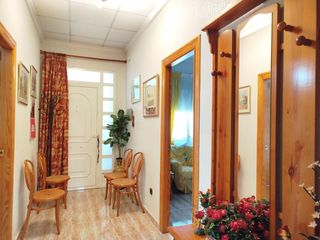 Reihenhaus  Calle calle mayor. Se vende en puente tocinos amplia casa con patio!