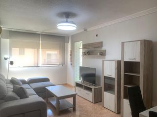 Location Appartement  Calle de los correos. Se alquila en el centro de puente tocinos piso en buen estado!