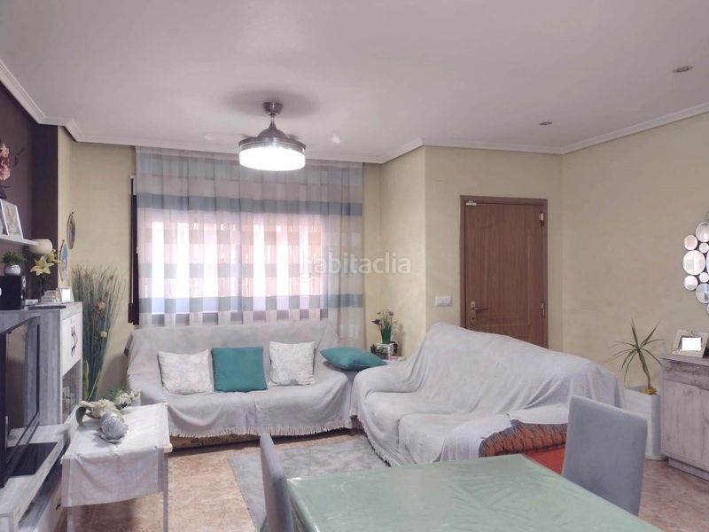 Foto 5fe5e4c4-52e4-42dc-9ac3-c9b308a580c9. Casa amb aparcament a Santa Cruz Murcia