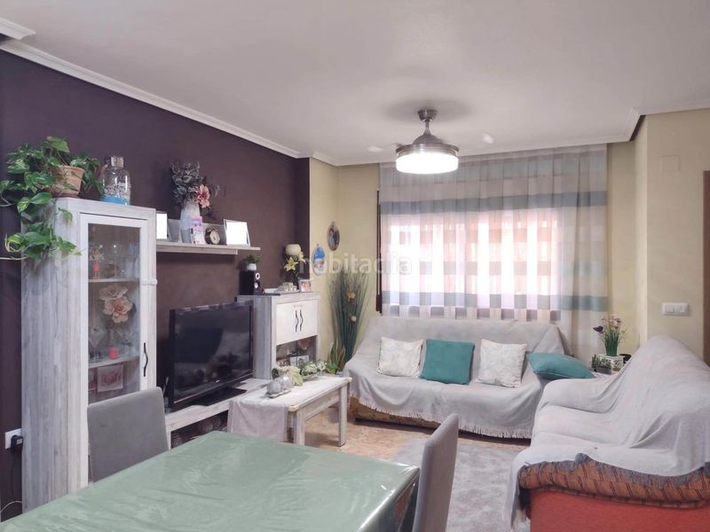 Foto bfeb4483-88c0-4d8f-8ed7-ad9d3e19c888. Casa amb aparcament a Santa Cruz Murcia