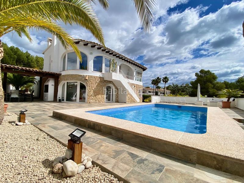 Foto 0287dfb9-47d2-4c14-a9ab-6d87492184f7. Casa villa mediterránea con la última tecnología para el hogar en una ubicación privilegiada en Altea