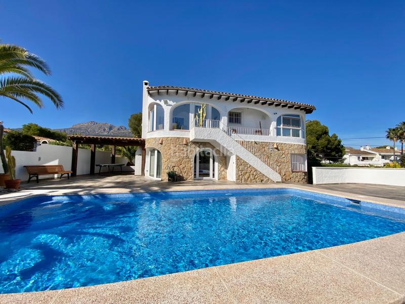 Foto 24494db7-8337-4bdb-8885-be66bfbc9f44. Casa villa mediterránea con la última tecnología para el hogar en una ubicación privilegiada en Altea