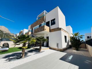 Casa adossada a Polop. Rara oportunidad  adosado popular en polop de la marina reventa