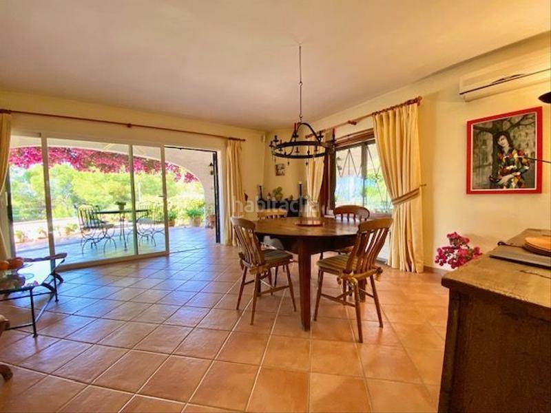 Foto 9d7da326-d5a7-4671-bf5b-7ce435519ed4. House with heating pool in Altea la vella Altea