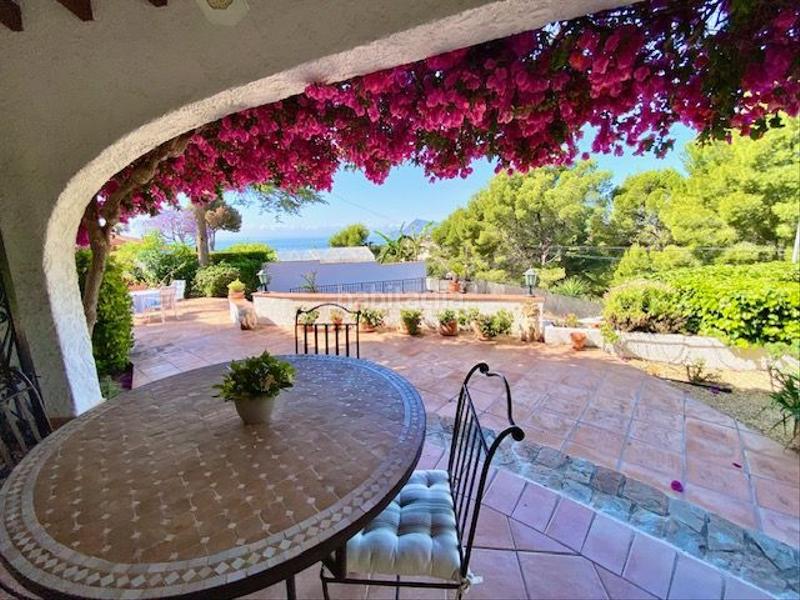 Foto cf06e405-cc53-4131-88ef-86197fbb9575. House with heating pool in Altea la vella Altea