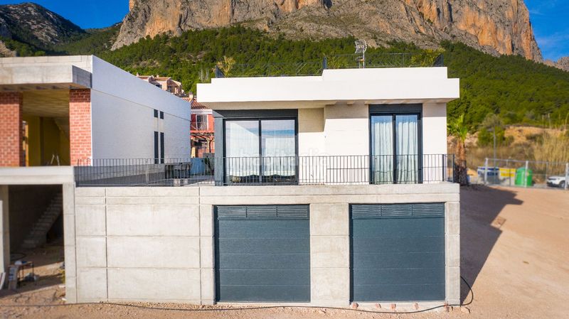 Foto cd073fec-78ff-4952-ae29-85409225d48f. Casa amb calefacció piscina a balcón de ponoig - Polop paradis - Polop hills Polop