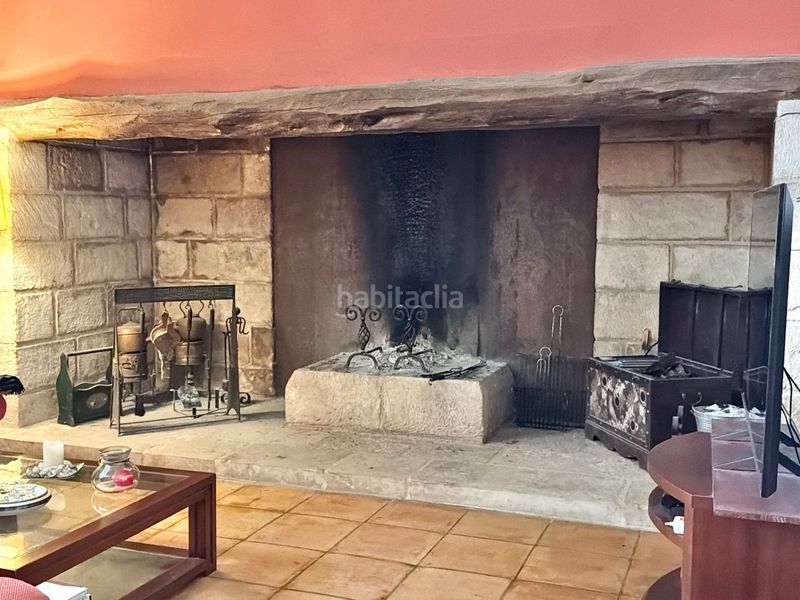 Foto cf0c6af1-d72d-4000-9468-d19a33796a37. Xalet amb calefacció a Batoi Alcoi