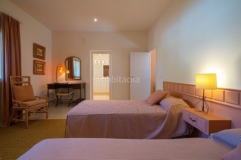 Foto ebef4772-4464-418f-a941-f27a3e7579d0. Maison dans Altea la vella Altea