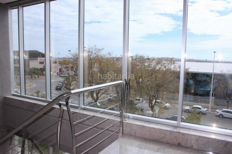 Foto ac231689-ba68-4017-a4f6-9d1a35c9a8a6. Miete büro in Torrellano Elche / Elx