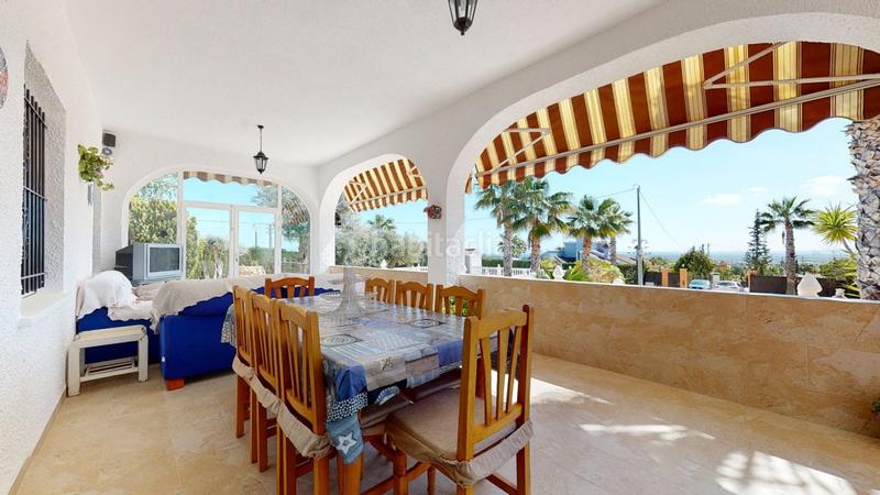 Foto 75b2f8b3-cd61-4cb2-a64f-c42018281d12. Chalet con riscaldamento piscina in Peña de las Águilas Elche / Elx