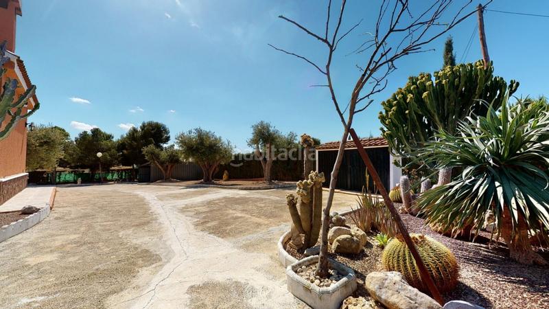 Foto a3c6bd3e-1483-4370-ba98-f17e7fcac1a8. Chalet con riscaldamento piscina in Peña de las Águilas Elche / Elx