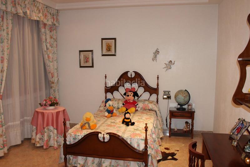 Foto e14a5000-8564-42a7-b616-78accf6a2355. Xalet amb calefacció piscina a Valverde Elche / Elx