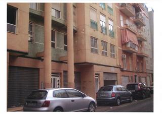 Affitto Ufficio in Plaza Crevillente - Antiguos Juzgados - El Asilo. Oficina en elche zona plaza crevillente, 100 m2