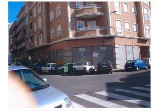 Affitto Locale commerciale in Ciutat Jardí - Torreta Verdí. Local comercial en elche zona plaza benidormaltabix 310 m2