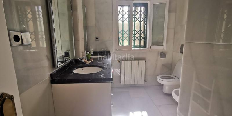 Foto 8eeff93a-0491-43fc-850e-3344b967bb84. Chalet avec chauffage parking piscine dans Peña de las Águilas Elche / Elx