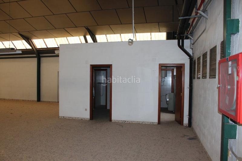 Foto ba093f8d-f105-412f-9068-c90b0dee225a. Alquiler nave industrial  en elche zona carrus, 815 m2 en Elche / Elx