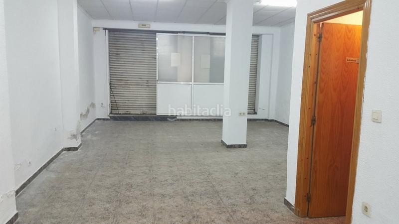 Foto 33398495-033b-4737-9813-d27cb39f7f61. Affitto locale commerciale in Reina Victoria - Miguel Hernández Elche / Elx