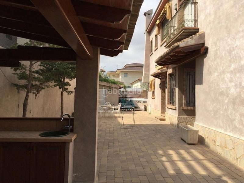 Foto 833687b0-f009-446f-8254-2833a6b1fa79. Chalet with heating parking pool in Ciutat Jardí - Torreta Verdí Elche / Elx