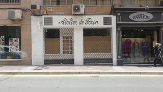 Location Local commercial à Centro. Local en alquiler en pleno dentro de elche.