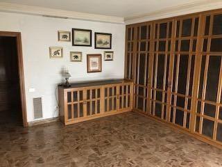 Pis en Centro. Venta de amplio piso en el centro de elche, esquina exclusiva