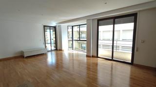 Lloguer Pis a Centro. Alquiler en centro de elche 164m2