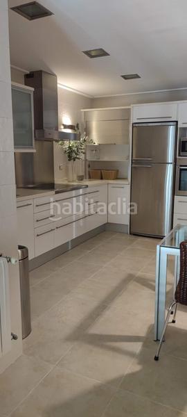 Foto 8b1acfe9-e4f6-490a-a593-647d0f338596. Lloguer pis amb aparcament a Centro Elche / Elx