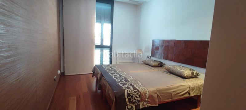 Foto 15c2aa48-5948-4566-b34d-87d24bd0a3b4. Location appartement avec parking dans Centro Elche / Elx