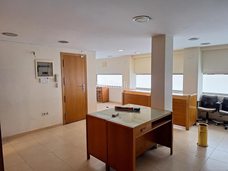 Foto 3e17ac12-6eb0-441d-b428-8a27e90f7874. Lloguer local comercial a Centro Elche / Elx