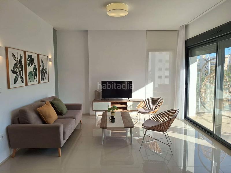 Foto f858ea56-b7c3-47e3-931a-153db3b0d8d8. Miete appartement mit pool in Los Arenales del Sol Elche / Elx