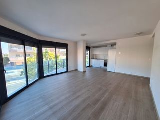 Rent Flat in El Travaló - Martínez Valero. Piso en alquiler!!! en elche, zona travalón